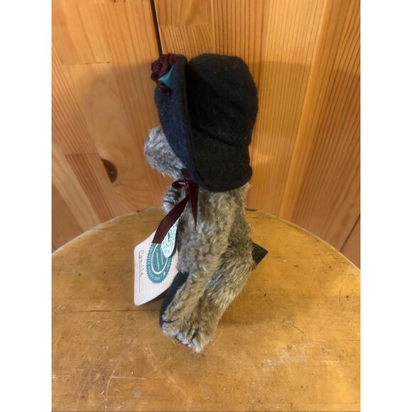 Vintage Plush Boyd Bear With Black Hat With Rose Flower.(5819) - Picture 2 of 7